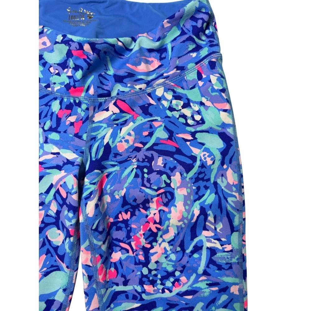 Lilly Pulitzer Luxletic Cropped Leggings Blue Pink  Keyhole Detail  Medium - Picture 3 of 8
